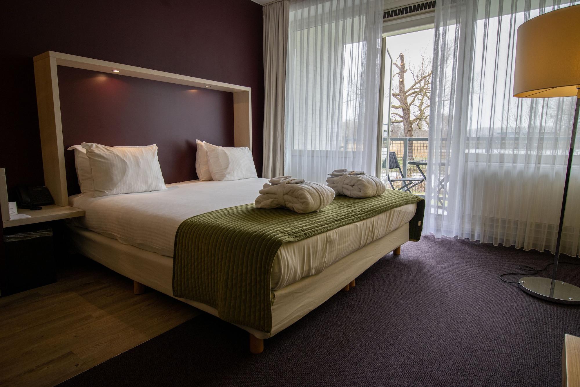 Amrath Airport Hotel Rotterdam Exteriör bild