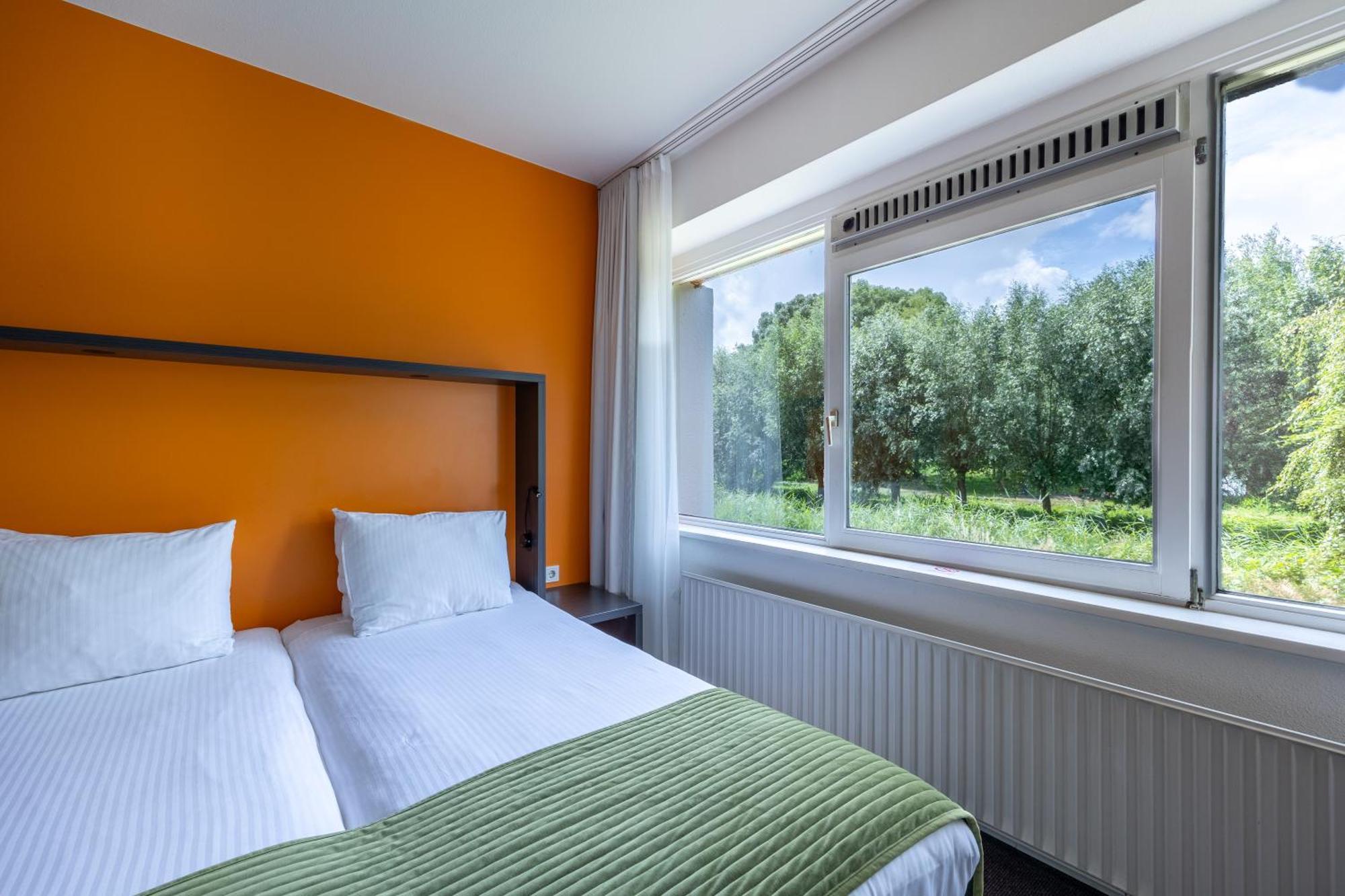 Amrath Airport Hotel Rotterdam Exteriör bild